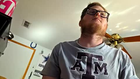 Snapshot of danielp_mod_cb chatting on 11/12/25, 06:19 Daniel y. online show from 11/12/25, 06:19