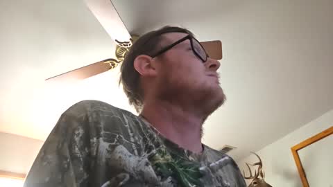 Daniel    y. online show from 04/23/26, 07:49