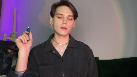 danieltuckerr online show from 11/09/25, 09:46