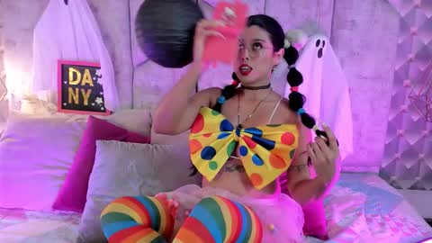 Snapshot of daniibelluci chatting on 11/01/25, 02:46 DaniiBelluci online show from 11/01/25, 02:46