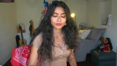 danalle .. online show from 09/30/25, 09:09