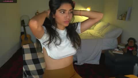 danalle .. online show from 03/07/26, 09:45