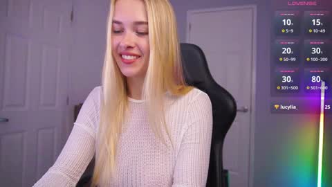 Snapshot of danikadillan chatting on 12/27/24, 01:22 Hi my name is Anna. Please say hello I like to chat with you. If u have request use Tip option .Thank you online show from 12/27/24, 01:22
