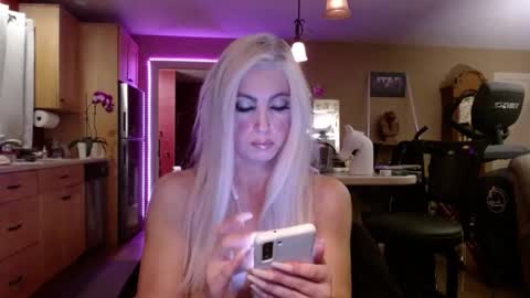 DanikaWhite69 online show from 10/05/25, 07:17