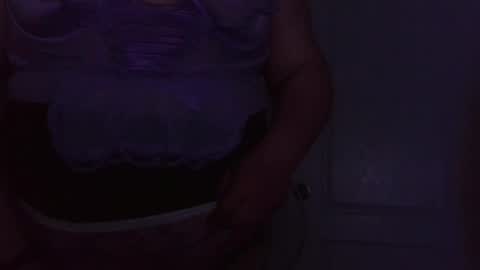 Snapshot of danimcmeow chatting on 07/10/26, 12:04 danimcmeow online show from 07/10/26, 12:04