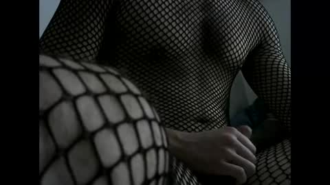 Snapshot of danishguysdicks chatting on 01/16/25, 11:04 Buzzy online show from 01/16/25, 11:04