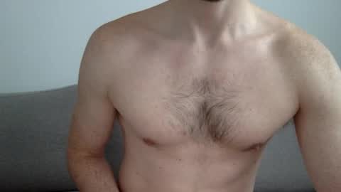 Snapshot of danishguysdicks chatting on 02/16/25, 01:05 Buzzy online show from 02/16/25, 01:05