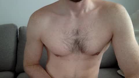 Snapshot of danishguysdicks chatting on 02/20/25, 02:13 Buzzy online show from 02/20/25, 02:13