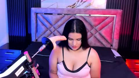 Dani whatson online show from 09/28/25, 03:56