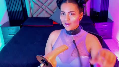 Dani whatson online show from 10/10/25, 12:31