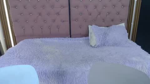 Snapshot of dann_jell chatting on 05/18/26, 07:31 Danniela y Victoria online show from 05/18/26, 07:31
