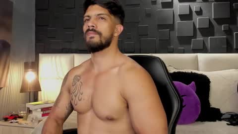 Dann saenz online show from 02/08/25, 01:32