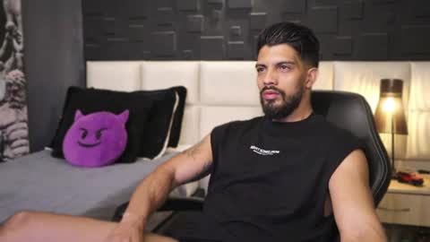 Dann saenz online show from 02/22/25, 01:22