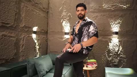 Dann saenz online show from 03/04/25, 02:10