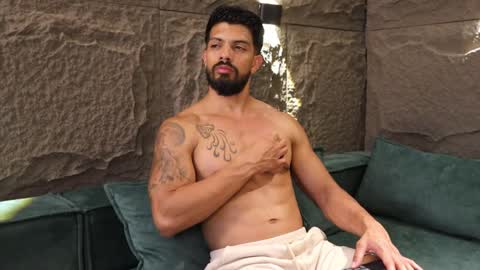 Dann saenz online show from 03/11/25, 01:45