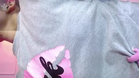 danna7cute online show from 04/23/26, 09:28