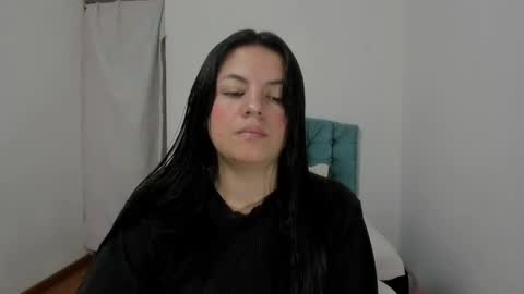 Snapshot of danna_1111 chatting on 02/03/25, 04:52 danna online show from 02/03/25, 04:52