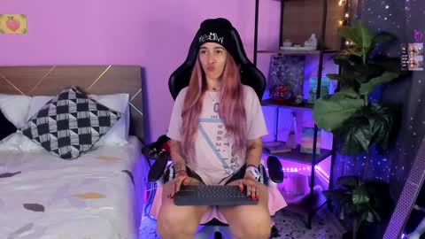 Dannacastle online show from 01/30/25, 05:52