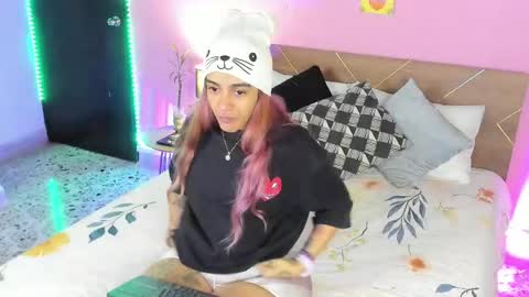 Dannacastle online show from 02/10/25, 04:30