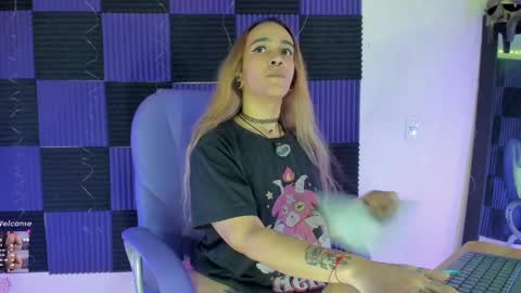 Dannacastle online show from 04/13/26, 02:17