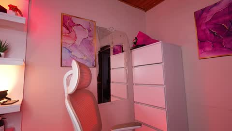 Danna Lovs online show from 03/05/26, 02:46