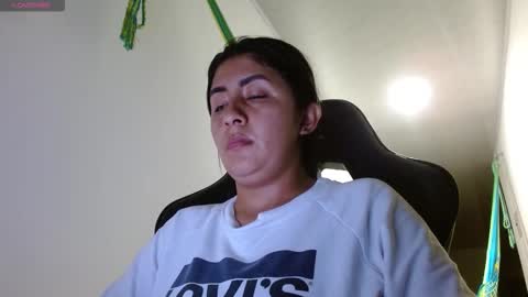 Danna online show from 10/25/25, 10:59