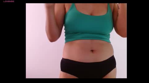 Danna online show from 11/01/25, 03:47