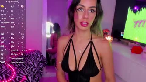 Danna Rhodes online show from 07/23/26, 11:08