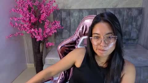 danna_sweet_s online show from 10/14/25, 11:38
