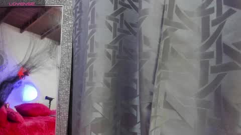 Snapshot of dannaa_williams chatting on 10/13/25, 11:10 Danna online show from 10/13/25, 11:10