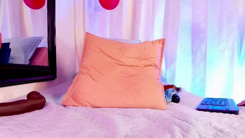 Danna Berlin  online show from 02/14/25, 10:25