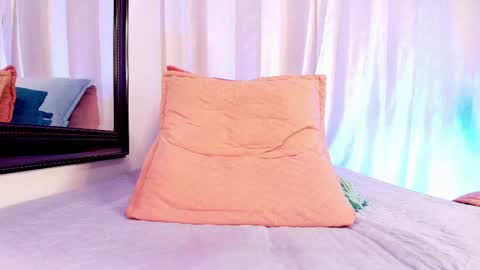 Danna Berlin  online show from 02/18/25, 10:25