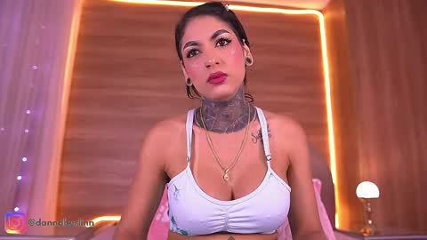 Danna Berlin  online show from 03/31/26, 07:25