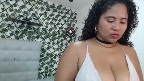 Snapshot of dannaberlin_0 chatting on 03/12/25, 12:47 dannaberlin_0 online show from 03/12/25, 12:47