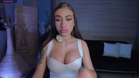 Snapshot of dannacruz_ chatting on 09/10/25, 07:03 Danna Cruz online show from 09/10/25, 07:03
