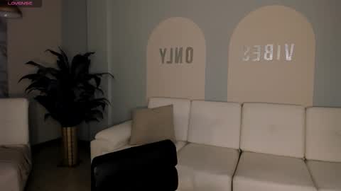 Snapshot of dannacruz_ chatting on 09/14/25, 10:47 Danna Cruz online show from 09/14/25, 10:47
