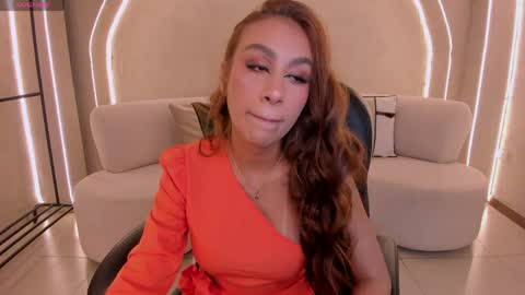 Danna Cruz  online show from 04/21/26, 01:42