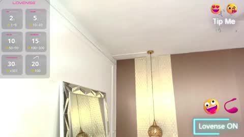 Snapshot of dannadoll69 chatting on 11/03/25, 11:22 Dannamunoz130 online show from 11/03/25, 11:22