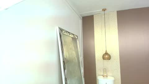 Snapshot of dannadoll69 chatting on 11/05/25, 12:05 Dannamunoz130 online show from 11/05/25, 12:05