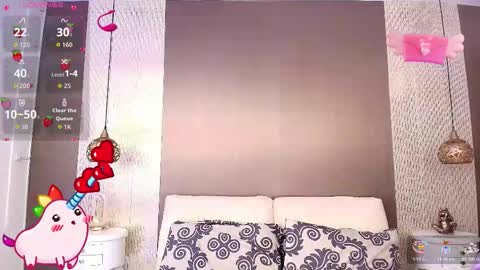 Snapshot of dannadoll69 chatting on 11/19/25, 12:16 Dannamunoz130 online show from 11/19/25, 12:16