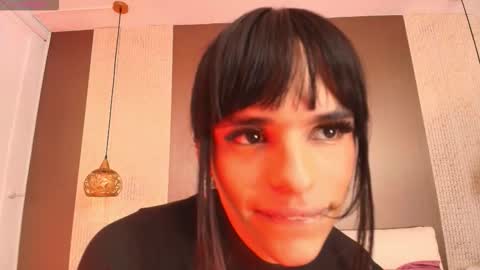 Snapshot of dannadoll69 chatting on 11/27/25, 11:56 Dannamunoz130 online show from 11/27/25, 11:56