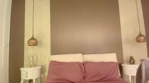 Snapshot of dannadoll69 chatting on 12/15/25, 11:36 Dannamunoz130 online show from 12/15/25, 11:36