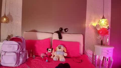 Snapshot of dannadoll69 chatting on 06/04/26, 11:49 Dannamunoz130 online show from 06/04/26, 11:49
