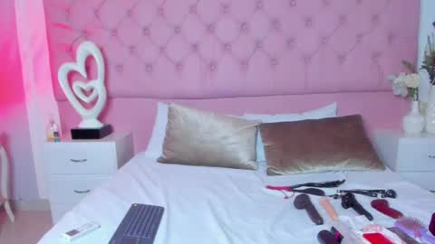 Snapshot of dannaflame_ chatting on 04/29/26, 07:45 Danna online show from 04/29/26, 07:45
