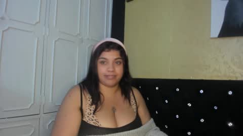 Danna Garza online show from 02/25/25, 11:08