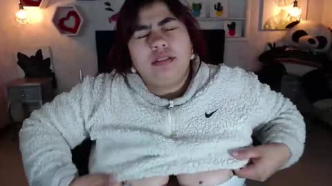 Danna Garza online show from 02/19/26, 04:47