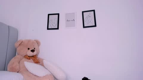 Insta DannaBlueX  online show from 01/28/25, 11:39