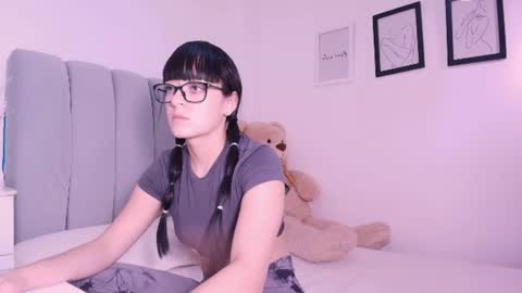 Insta DannaBlueX  online show from 08/03/26, 06:33