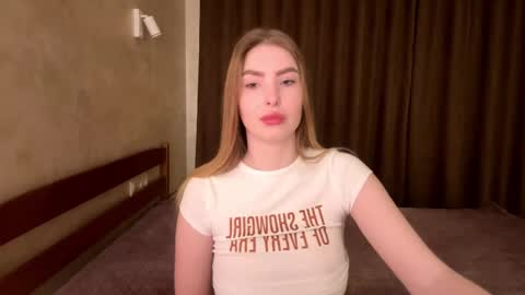 dannamissss online show from 11/27/25, 08:33