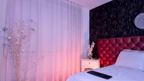 Danna online show from 03/01/25, 02:23